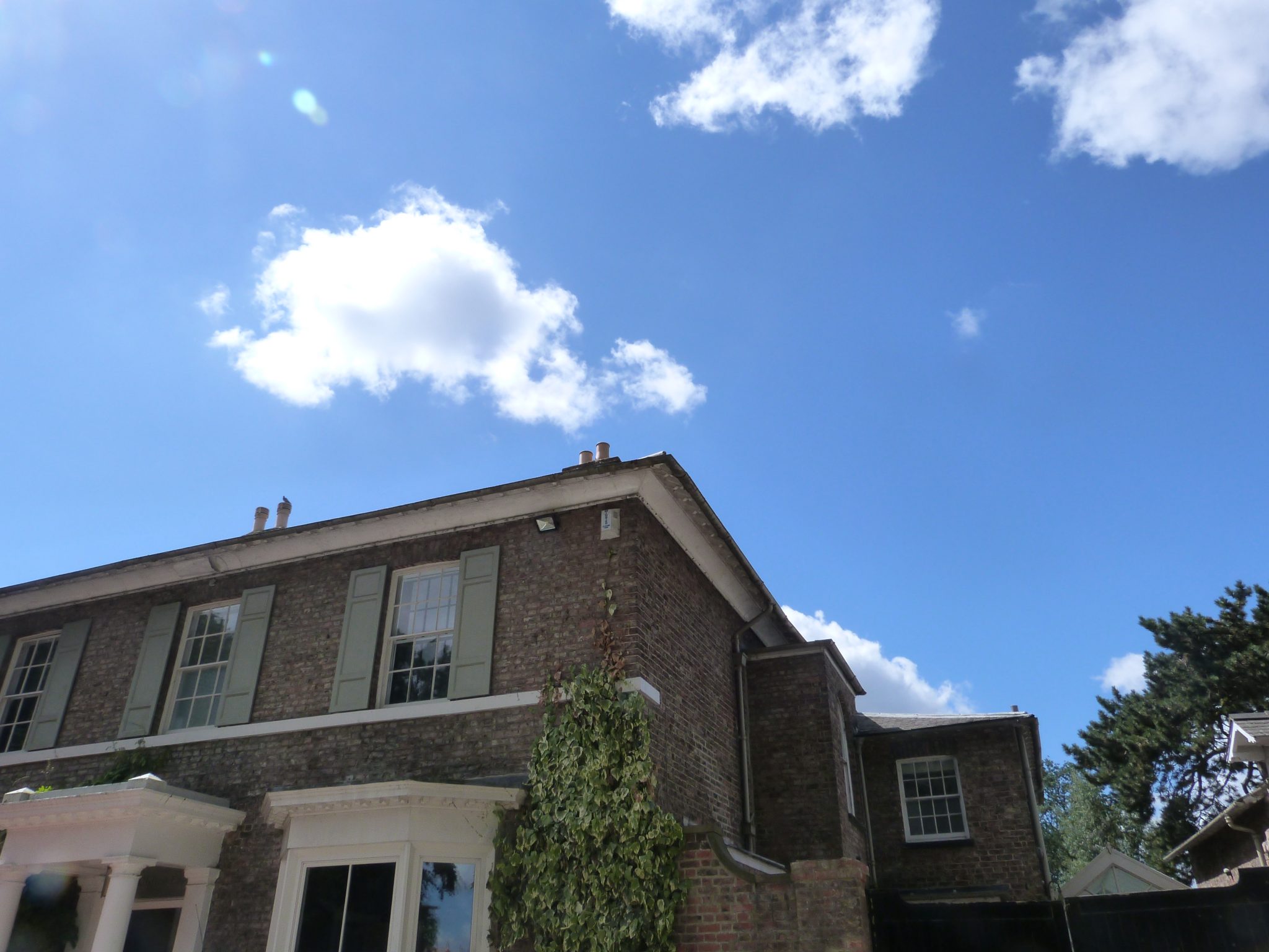 House Decoration on the Outside | GNR Roofing