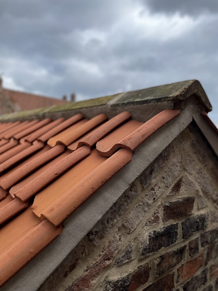 choosing a roofing contractor