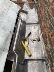 forming lead bays