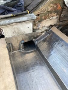 lead welding an outlet
