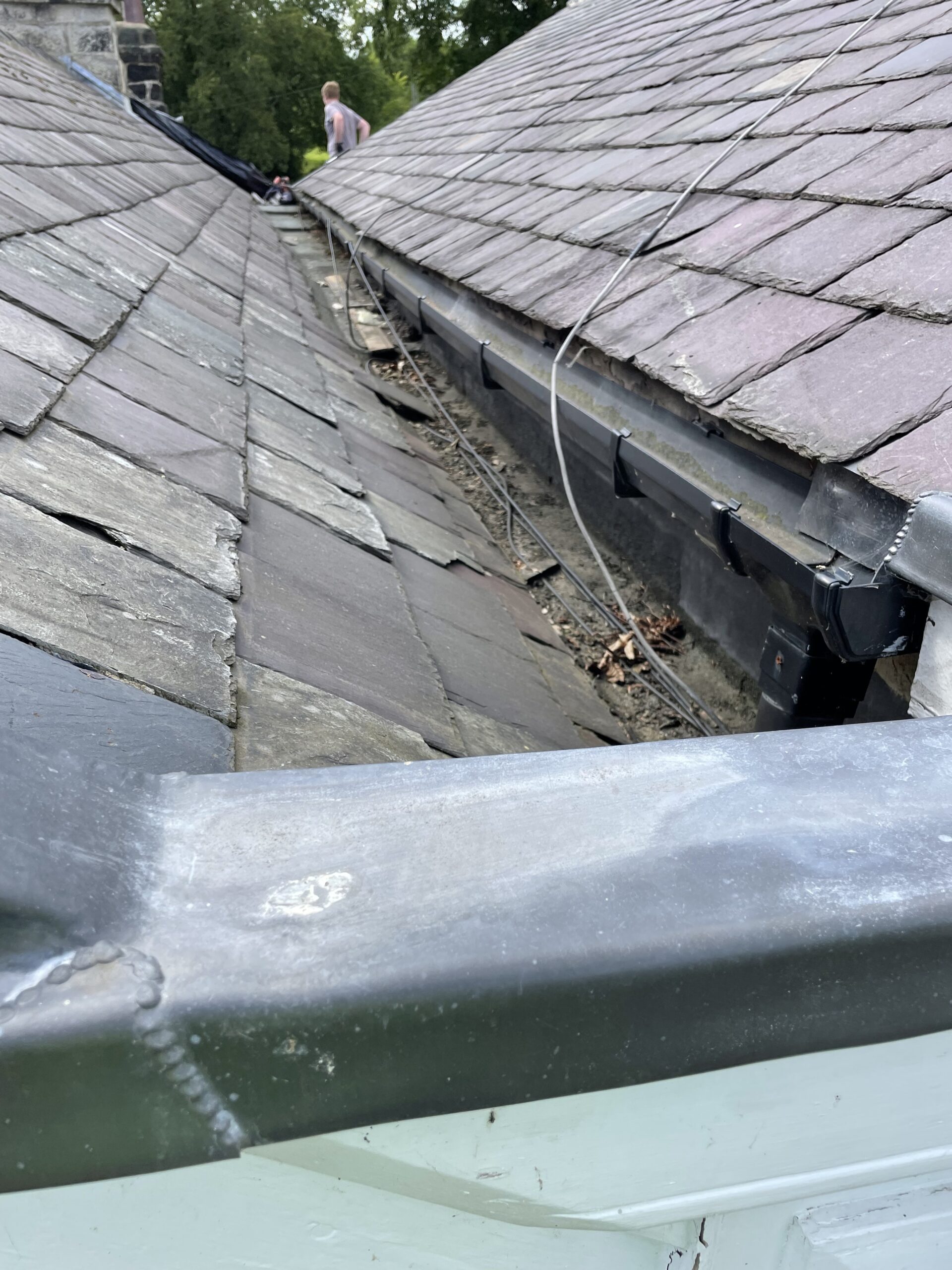 roof repair cost
